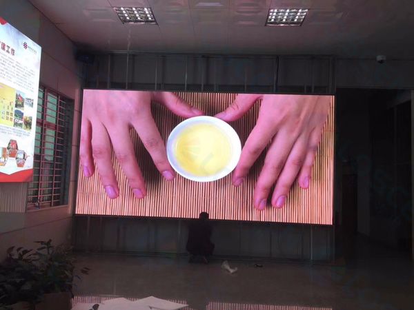 P2小间距LED显示屏